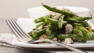 烤青豆,芝士,核桃白沙司沙拉