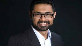 Sanket Prabhu微笑的爆头